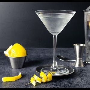 2 martini glasses